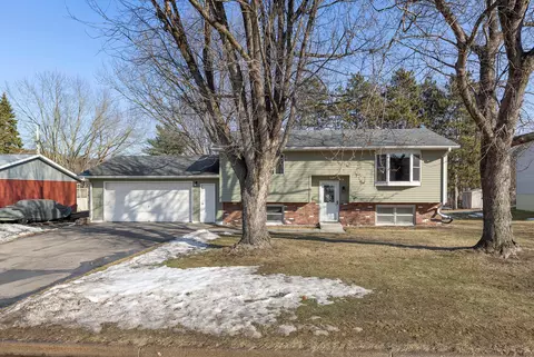 1605 Cliffview, Holmen, WI 54636