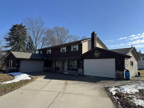 613 Brasted, Waukesha, WI 53186