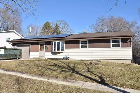 1329 N 11th, West Bend, WI 53090