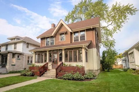 1501 S 58th, West Allis, WI 53214