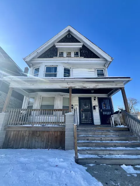 2875 N 27th #2877, Milwaukee, WI 53210