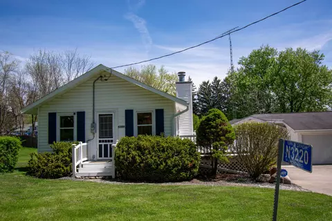 n3220 Acacia Road, Geneva, WI 53147