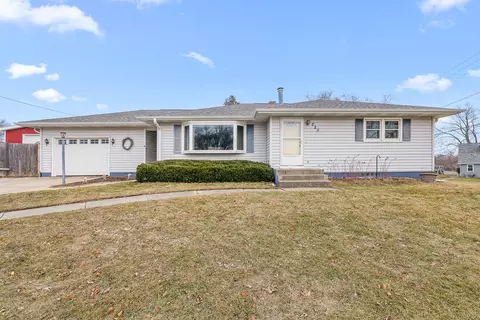 225 Juneau, Horicon, WI 53032
