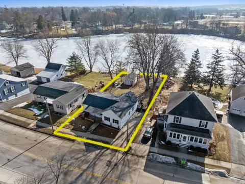 215 W Main, Chilton, WI 53014