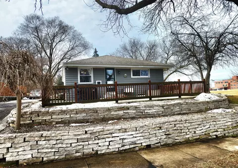 1323 Northview, Waukesha, WI 53188