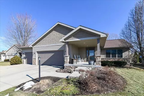 851 Shooting Star, Deforest, WI 53532