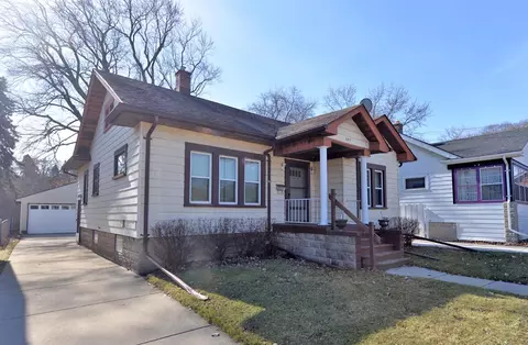 2211 Rupert, Racine, WI 53405