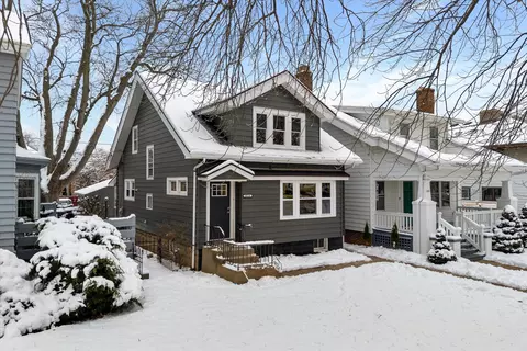 4036 N Stowell, Shorewood, WI 53211