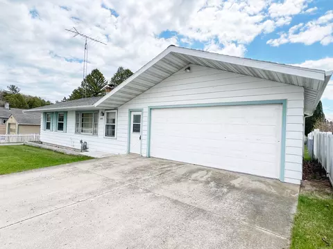 3305 Whistle, Two Rivers, WI 54241