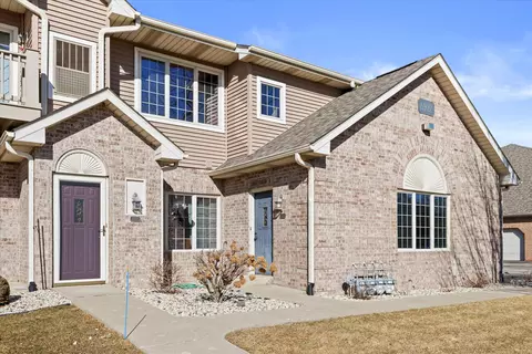 6922 53rd #58, Kenosha, WI 53144
