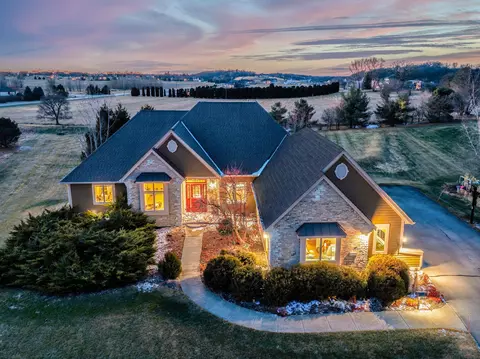 n60w27257 Trappers, Merton, WI 53089