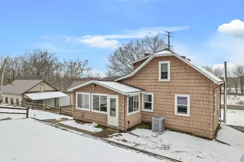 s2232 Wisconsin 35, Belvidere, WI 54610