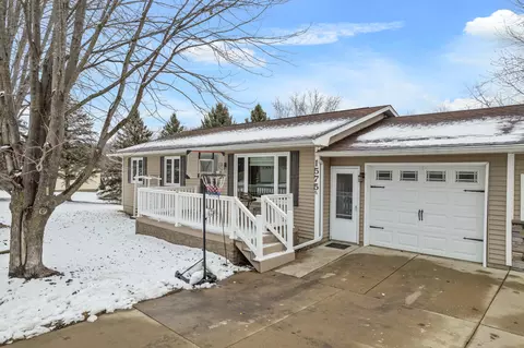 1575 N Hillview, Buffalo City, WI 54622