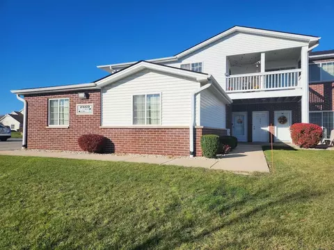 2660 11th #402, Somers, WI 53140