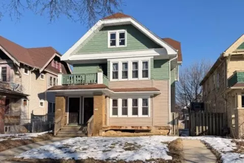 2844 N 50th #2846, Milwaukee, WI 53210
