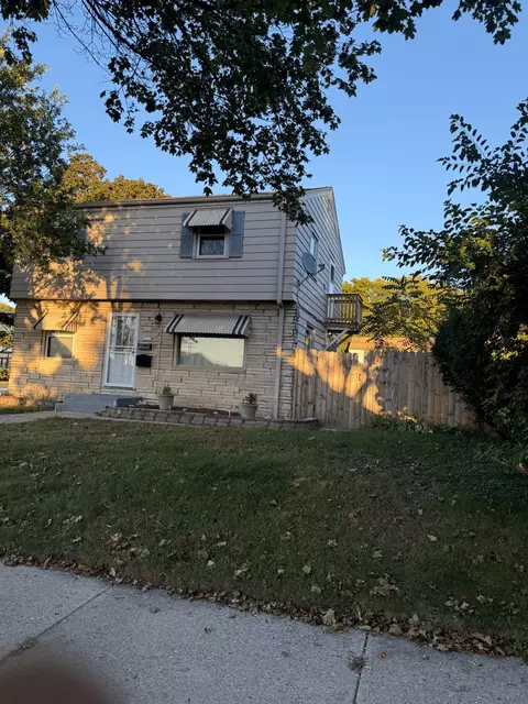 3408 S 1st #3410, Milwaukee, WI 53207