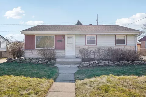 1539 Birch, Waukesha, WI 53188