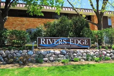 4117 W Rivers Edge #10, Brown Deer, WI 53209