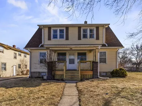 4860 N 20th, Milwaukee, WI 53209