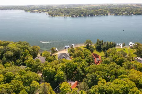 n2218 Bonnie Brae Lane, Linn, WI 53147