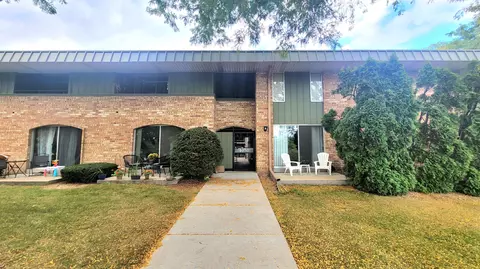 4050 W Rivers Edge #20, Brown Deer, WI 53209