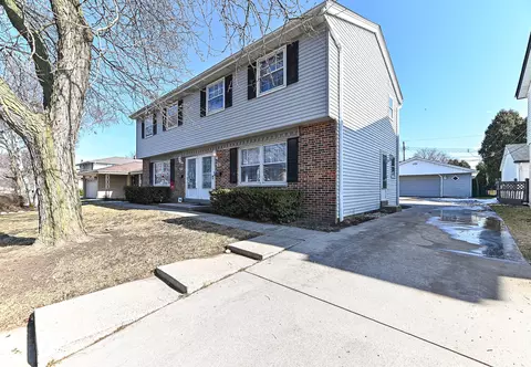 3824 S 75th #3826, Milwaukee, WI 53220