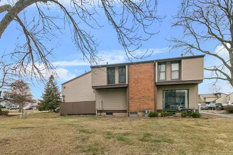 1661 W Edgerton #M, Milwaukee, WI 53221