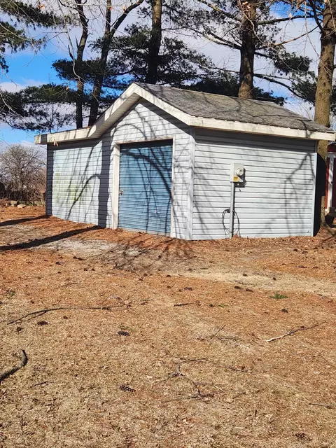 9100 371st, Randall, WI 53181