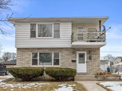 3548 S 80th #3550, Milwaukee, WI 53220