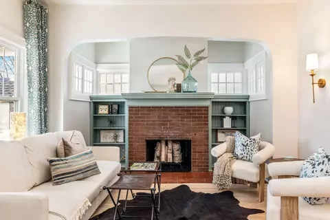 3553 N Maryland, Shorewood, WI 53211