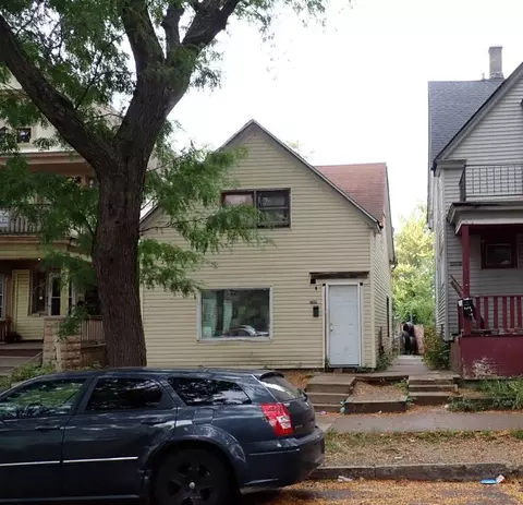 2909 N 16th #2911, Milwaukee, WI 53206