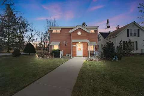 13601 W Prospect, New Berlin, WI 53151