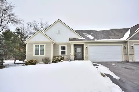 w144n4834 Stone #D, Menomonee Falls, WI 53051