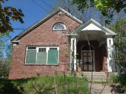 1335 S 3rd, Milwaukee, WI 53204