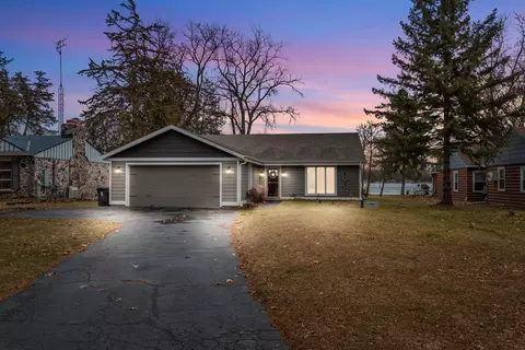 w379s4806 W Pretty Lk, Ottawa, WI 53118