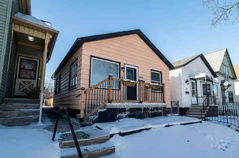 2429 S Logan, Milwaukee, WI 53207