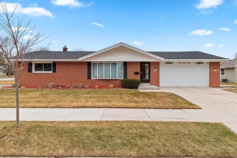3830 S 14th, Sheboygan, WI 53081