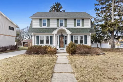 2403 S 109th, West Allis, WI 53227
