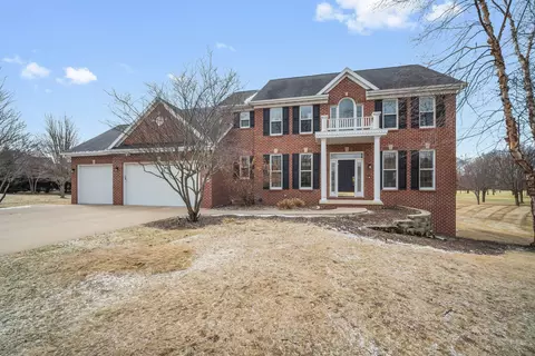 24 Whispering Spgs, Fond Du Lac, WI 54937