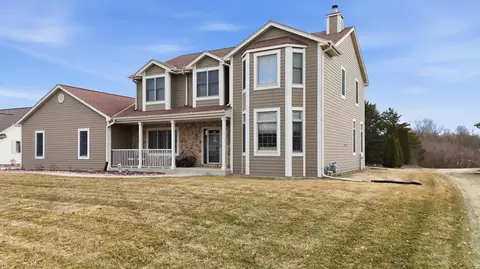 6817 Sandy, Waterford, WI 53185