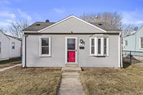 1616 Oregon, Racine, WI 53405