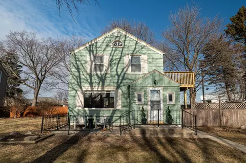 160 E Gauer, Milwaukee, WI 53207
