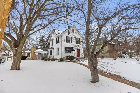224 N Fremont, Whitewater, WI 53190