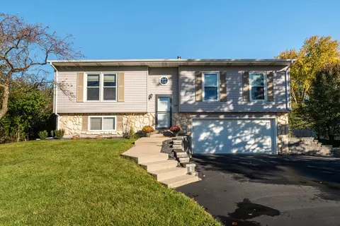 124 E Monroe, Hartford, WI 53027