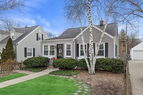 621 E Hampton, Whitefish Bay, WI 53217