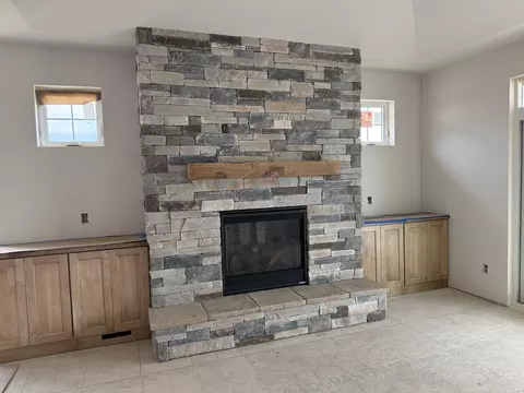 Living - 726 E Reinel, Jefferson, WI 53549 photo 2 of 5