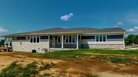 Exterior - 726 E Reinel, Jefferson, WI 53549 photo 8 of 8