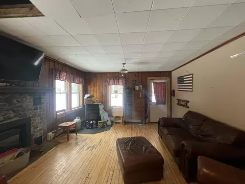Living - 2550 Columbus, Eagle River, WI 54521 photo 5 of 7