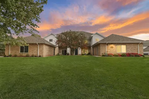 4225 Taylor Hbr #4, Mount Pleasant, WI 53403