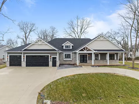 1620 Prestwick #20-43, Geneva, WI 53147